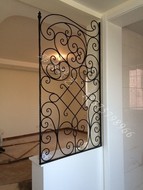 Mới phong cách Châu Âu sáng tạo rèn sắt phân vùng màn hình thời trang tinh tế đơn giản cửa trang trí cửa hollow giày tủ hiên