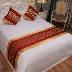Khách sạn khách sạn cao cấp bộ đồ giường giường đuôi giường cờ giường đuôi mat cạnh giường ngủ bìa khách sạn bảng cờ cỏ