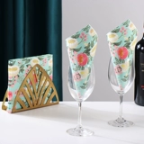 Новый западный ресторан с высокой цветной печатью полотенце полотенце.