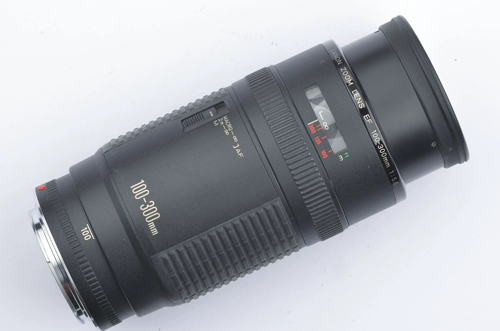 Canon EF 100-300 мм/F5.6 Полная скорость EF разбита
