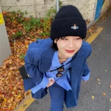 Vivienne Westwood Queen Mother Mother Saturn Вышитая цветовая ярлыка