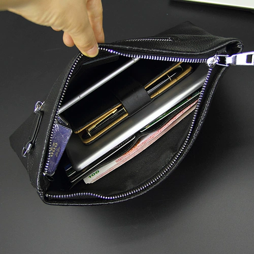 Маленькая сумка клатч, вместительная и большая сумка с петлей на руку, Гонконг, коллекция 2023, из натуральной кожи, крокодиловый принт