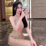 Рюкзак, сексуальная мини-юбка, цепь, платье, с открытой спиной, с акцентом на бедрах