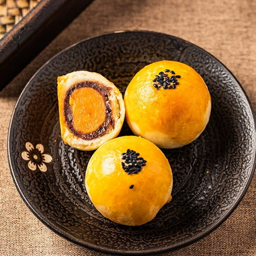 Мисс Запеченные соленый яичный желток Соленый утиный утиный яичный яиц желток желток спины материалы материалы лунный велосипеди