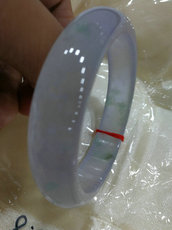 Украшения на руку 玉林名苑古玩玉器清代老翡翠玉高冰种起荧光老翠玉手镯