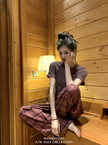 Wanantong -это хорошо -случайно! Lazy Street Checkered Leggings Straight Leisure Pants Женская зима