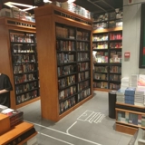 Библиотечная книжная полка посадка на заказ твердый древесный книжный магазин книжного магазина школьной комнаты архивы данных Железный показатель стальной книжная полка