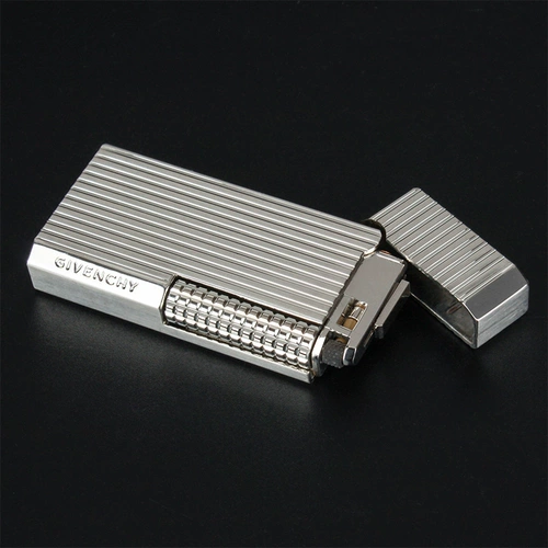 Givenchy, японская оригинальная серебряная зажигалка, (в наличии на складе)