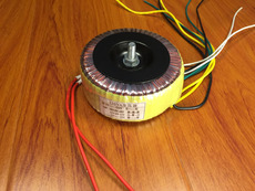 Силовой трансформатор 150w鐜舰鍙樺帇鍣 220v杞弻18v 4.1a+12 鍗?5v