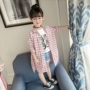Cô gái áo mùa hè 2018 trẻ em mới của mùa hè kẻ sọc phần mỏng túi lớn lỏng chống nhỏ quần áo áo dài đồ trẻ em