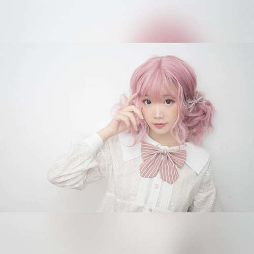 Волнистый кудрявый розово-фиолетовый парик, стиль Лолита