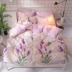 Hoa oải hương tím bột giường đặt bốn tờ quilt cover nhỏ hoa sinh viên phòng ngủ ba mảnh thiết lập 1,5 giường