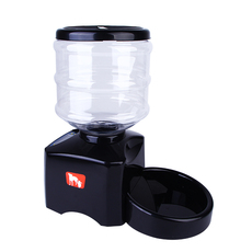 Кормушка с дозатором для кошек и