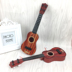 Trẻ em của cây đàn guitar nhỏ, nó có thể chơi, mô phỏng, trung bình, ukulele, người mới bắt đầu, nhạc cụ, âm nhạc, món quà nhỏ Đồ chơi âm nhạc / nhạc cụ Chirldren
