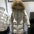 Chống mùa 2018 mới trên đầu gối thời trang xuống áo khoác nữ phần dài Hàn Quốc lỏng dày siêu lớn cổ áo lông thú thủy triều Xuống áo khoác