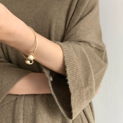 Phong cách Hàn Quốc chic cá tính uốn lượn quanh co hai viên ngọc trai trơn thiết kế vòng tay cảm giác mở vòng tay nữ S125
