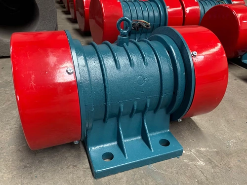 YZO-10-6 0,75 кВт Вибрационный двигатель 380 В.