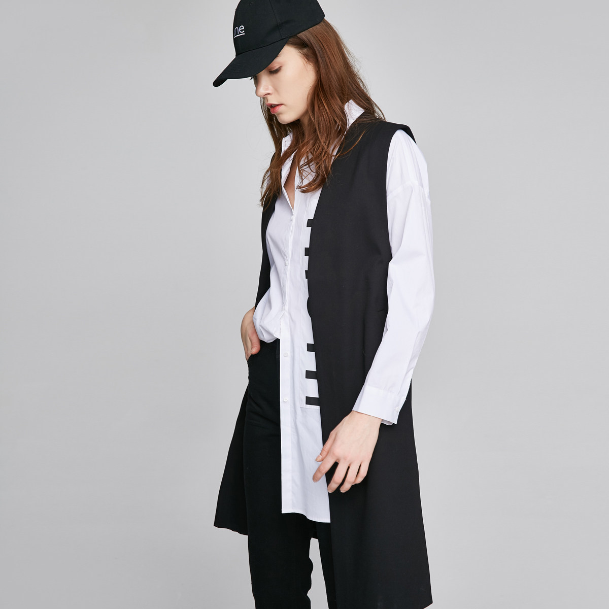 Chỉ đầu mùa xuân mới thư vành đai trong đoạn dài giản dị vest nữ-117134502