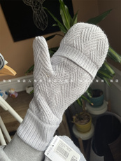Перчатки для йоги 现货~chevron knit mitten绒绒保暖针织手套
