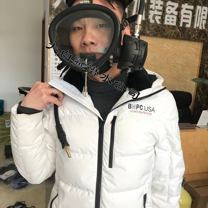潜水装备品牌