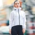 Runaway Loli áo khoác mùa thu lỏng tập thể dục không thấm nước ấm áo len dây kéo áo khoác thể thao - Áo khoác thể thao / áo khoác