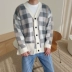 Mua quần áo nam Dongdaemun Hàn Quốc 2020 xu hướng áo len nam mùa xuân Phiên bản Hàn Quốc của áo len cổ lọ trẻ trung chữ V - Cardigan Cardigan