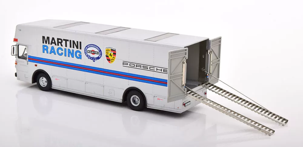 [Schuco 1:43 Mercedes Benz O317 保时捷运输车 马天尼涂装海外购]
