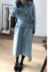 [Peach Home Dingjin District] Hàn Quốc phiên bản của khí smog màu xanh eo thắt lưng áo khoác phần dài là áo khoác mỏng nữ áo dạ kẻ caro nữ dáng dài Accentuated eo áo
