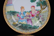 чашка 清雍正西洋彩人物盘子