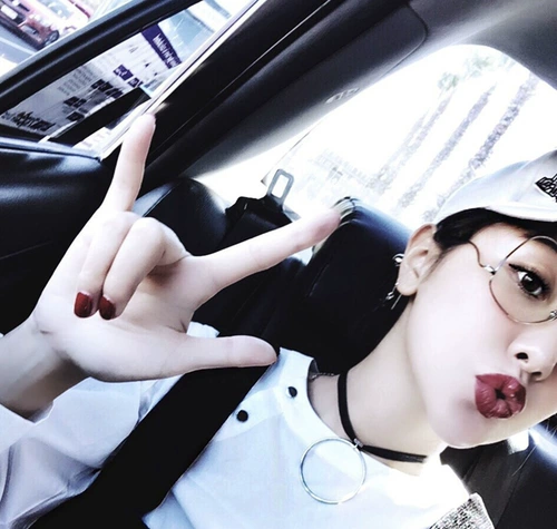 Солнцезащитные очки, украшение-шарик