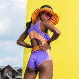 Пляжный купальник для отдыха без рукавов, по фигуре