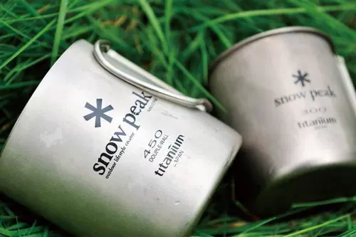 Япония купил Xuefeng Snow Peak 450 мл 300 однослойный двойной титановый чашка с изоляцией водяной чашки на открытом воздухе.