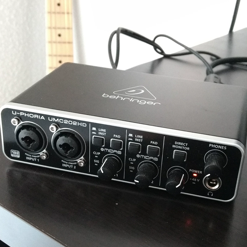 Звуковая карта behringer umc202hd