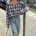 Mùa thu Hàn Quốc phụ nữ chic lỏng mỏng V-Cổ kẻ sọc dài tay áo sơ mi đơn ngực hoang dã mặt trời áo bảo vệ