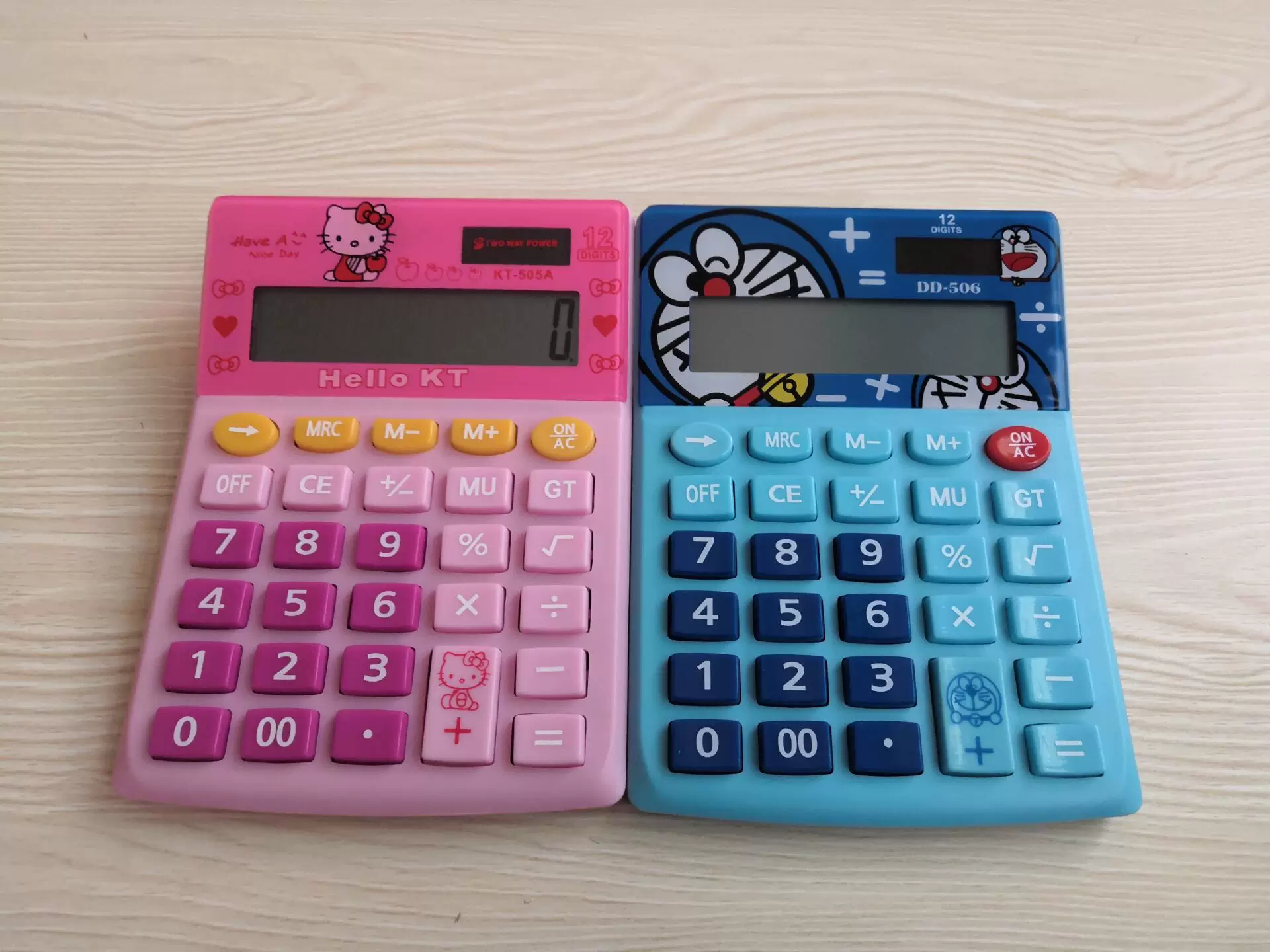 Калькулятор (Hello Kitty) KT-505, 12-разрядный крупный дисплей, мультяшный дизайн (розовый/синий)