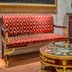 Ý sofa cổ điển gỗ rắn tay chạm khắc sofa vải kết hợp dán tay lá vàng nội thất biệt thự sofa Ghế sô pha