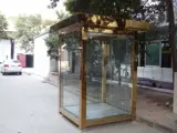 Горячая стеклянная павильон имитация древней гангстерской платформы из нержавеющей стали розового золота может переместить охранник Тайвань