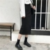 Trung bình dài màu rắn hoang dã chia ngã ba cao eo váy nữ mùa hè mới Hàn Quốc phiên bản của lỏng mỏng gói hip váy sinh viên