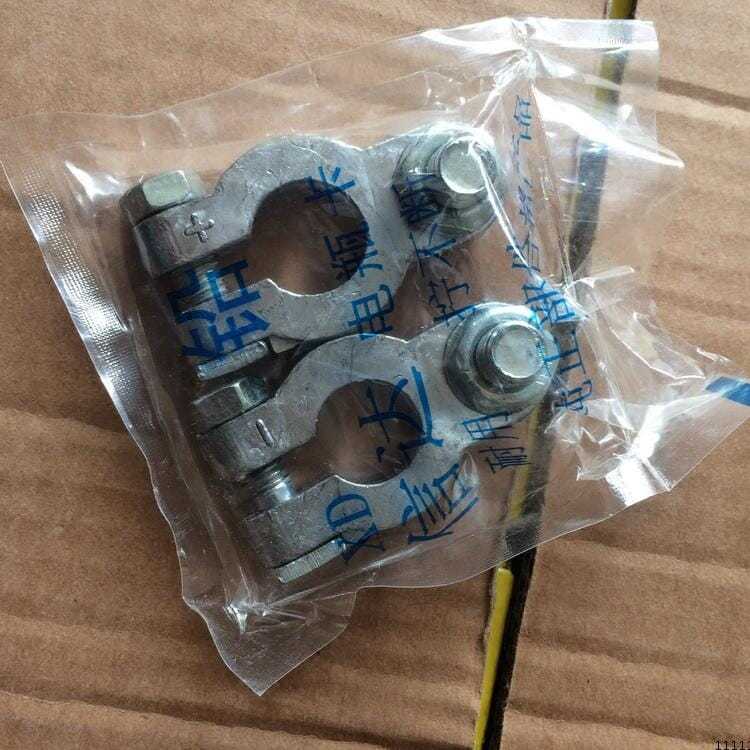 荆州洪湖专业路途救援拖车-搭电补胎换胎