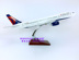 Đặc biệt cung cấp 47 cm nhựa BoeingB777-200 Delta Air Dòng Delta mô phỏng tĩnh máy bay chở khách mô hình xe mô hình tĩnh Chế độ tĩnh