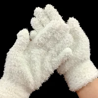 20 пар из отполированных перчаток на тысячу тысяч-млн.