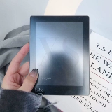 Lotte Kobo Aura поставляется с Optical E -Book Reader с сильным емкостью