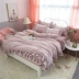 Phiên bản Hàn Quốc của chiếc giường bông bốn bộ công chúa phong cách dày rắn màu ren giường trải giường trượt giường - Bộ đồ giường bốn mảnh