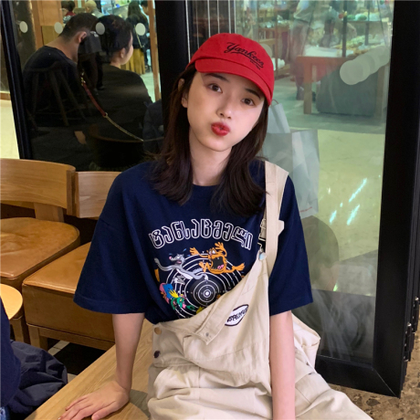 春装韩版宽松休闲卡通短袖T恤女2019新款网红圆领中袖上衣打底衫