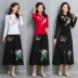 Mùa thu đông mới phong cách dân tộc phụ nữ thêu áo dài tay cỡ lớn áo phông Trung Quốc phong cách retro khóa áo sơ mi nữ đáy - Áo phông