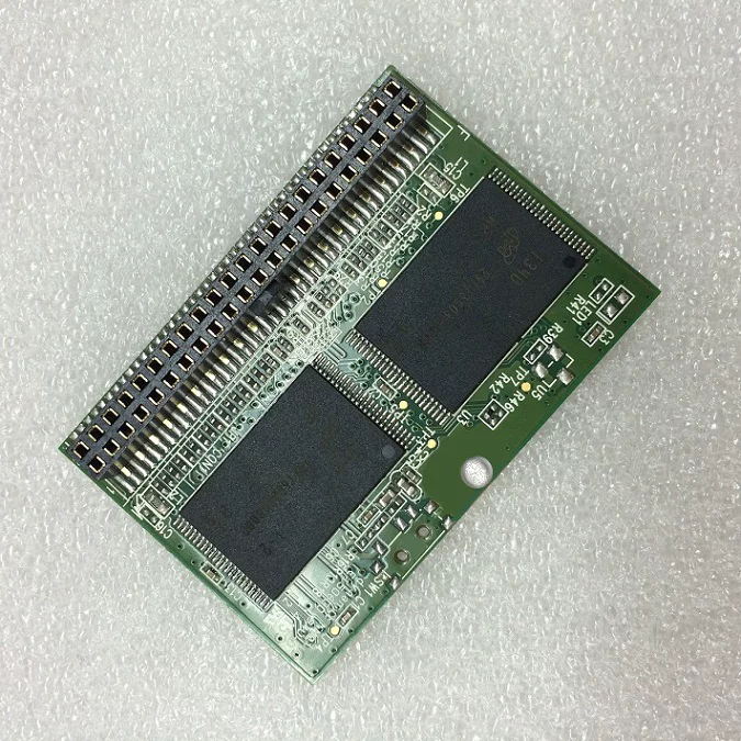 Новый оригинальный 44-пиновый горизонтальный Dom8g IDE электронный диск тонкий пассажир мягкий маршрут мягкий маршрут морской паук промышленный жесткий диск