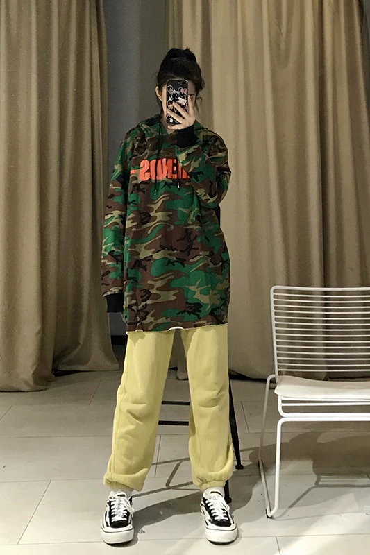 [VLONE FRIENDS]