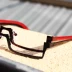 Rung nửa khung dưới kính khung trang trí nữ màu đỏ không có ống kính vuông nhỏ có kính độ nam phiên bản Hàn của thủy triều kính mắt thời trang Kính đeo mắt kính