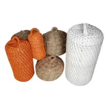 Производитель снабжения корабля Нейлон полагается на мячную яхту, сделанную коричневой веревкой, чтобы смягчить настройку поддержки прибрежных оборонных столкновений.