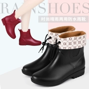 Thời trang giày đi mưa nữ ống ngắn cộng với nhung ấm ống mưa giày chống nước giày cao su mềm dành cho người lớn